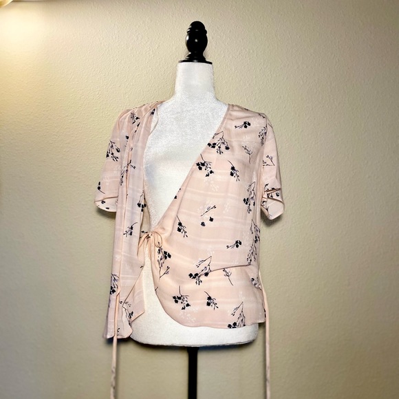 Gentle Fawn Pink Wrap Top - Picture 3 of 12